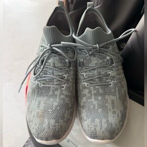 FootJoy Blue Gray Women's golf Sneakers size 7.5